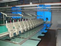 中豪刺繡電腦二手機交易市場-廣州市增城新塘匯美工業區-繡花機械。進口田島。百靈達。韓國機。大量國產繡花機。三合一特種繡。二合一等-產品展廳